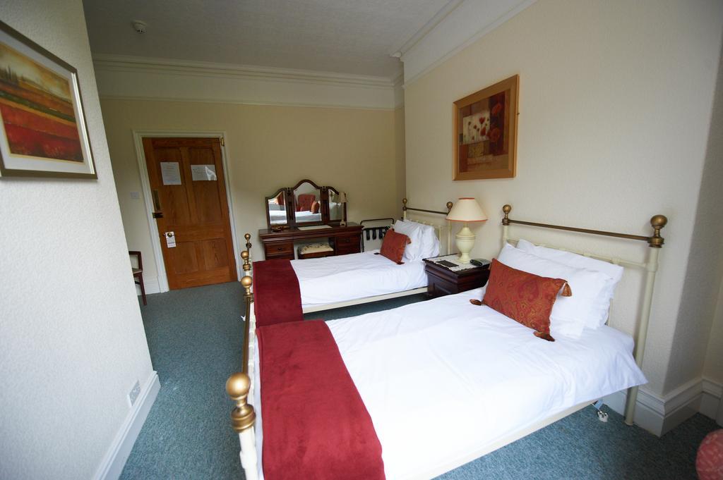 Buckley Arms Hotell Dinas Mawddwy Exteriör bild
